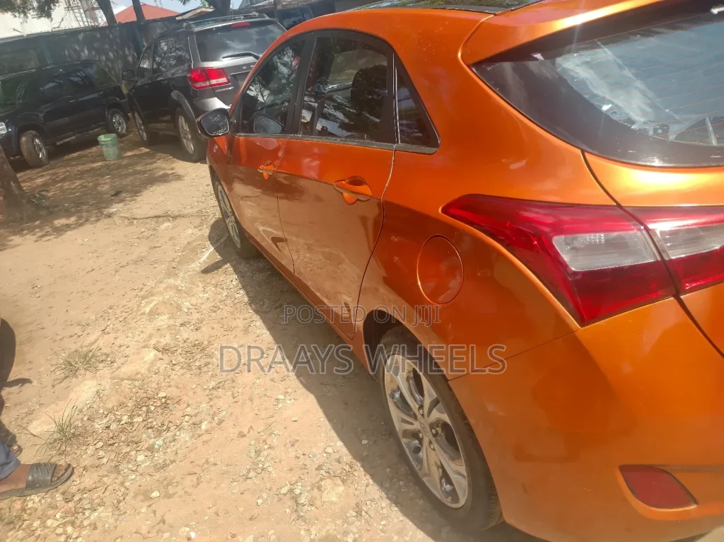hyundai i30 2014 orange1