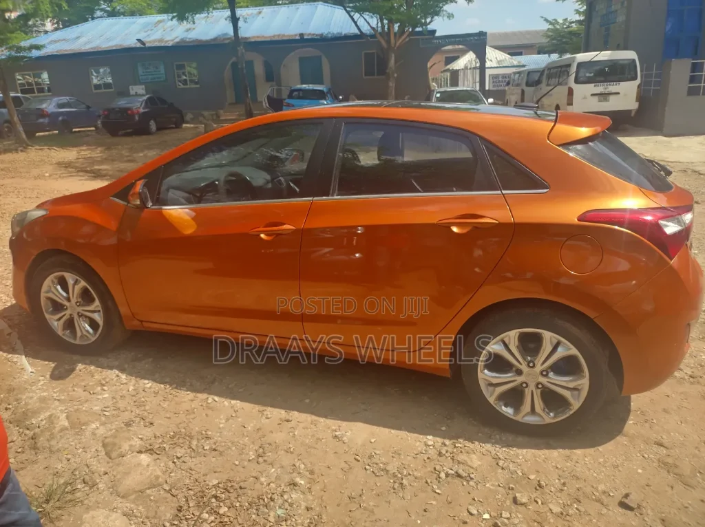 hyundai i30 2014 orange2
