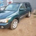 toyota highlander 2003 blue